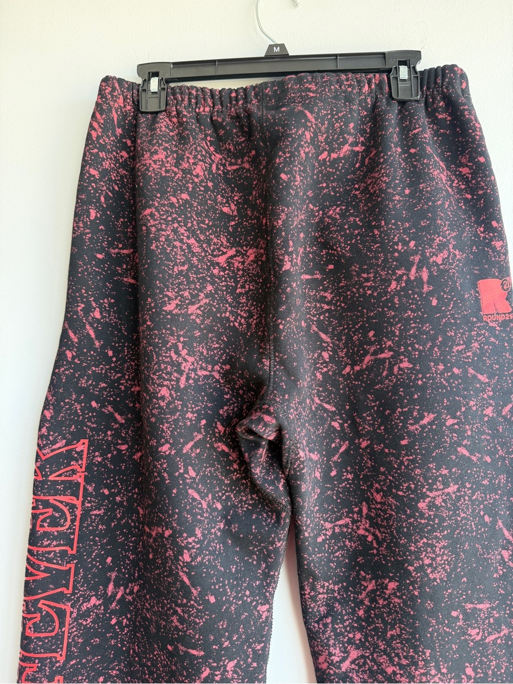 NWOT Indiana Fever Black Stranger Things Speckled Sweatpants Limited Edition - Picture 3 of 7